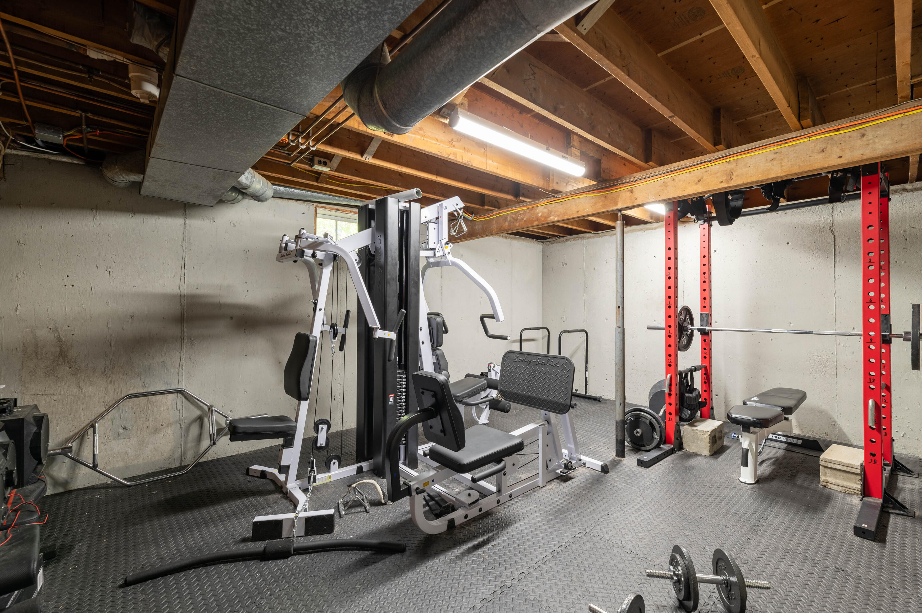 49 Perry Road Hampden ME 04444