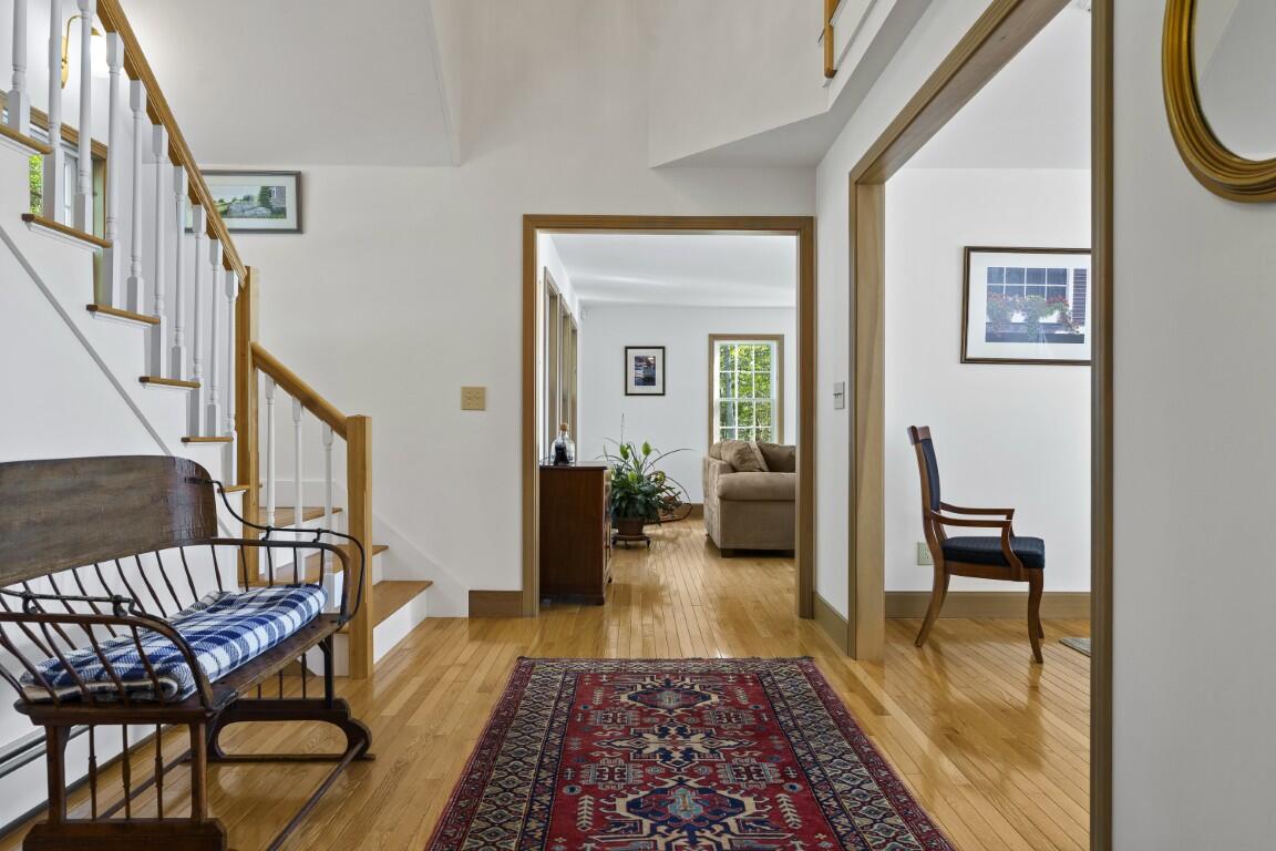 564 West Side Road Boothbay ME 04537