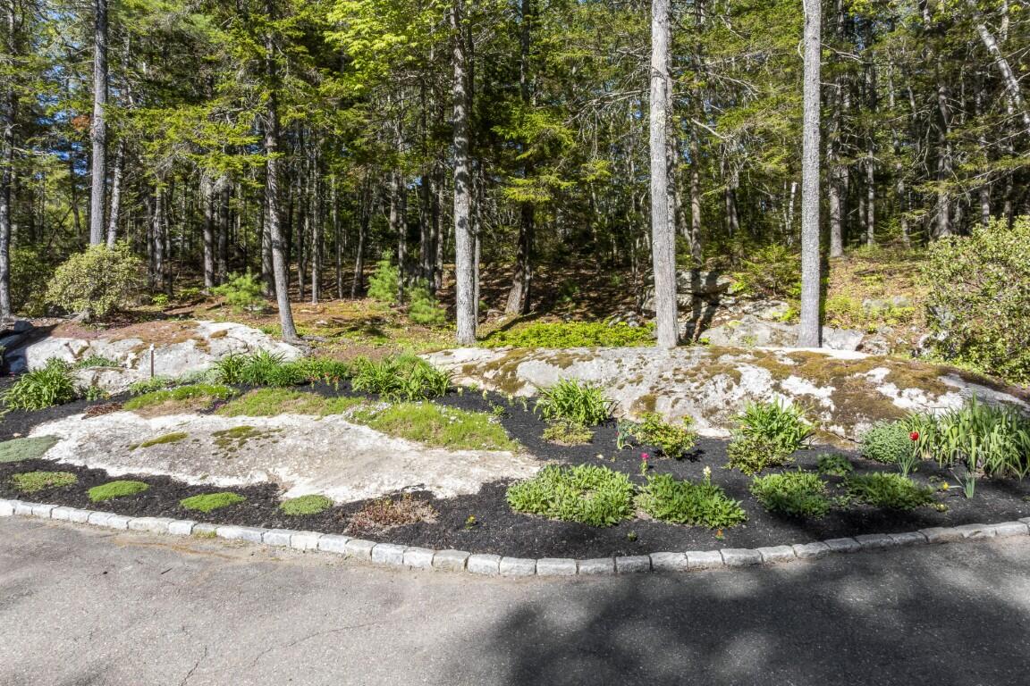 564 West Side Road Boothbay ME 04537