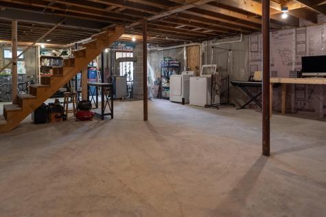 53 Gina Street Lewiston ME 04240