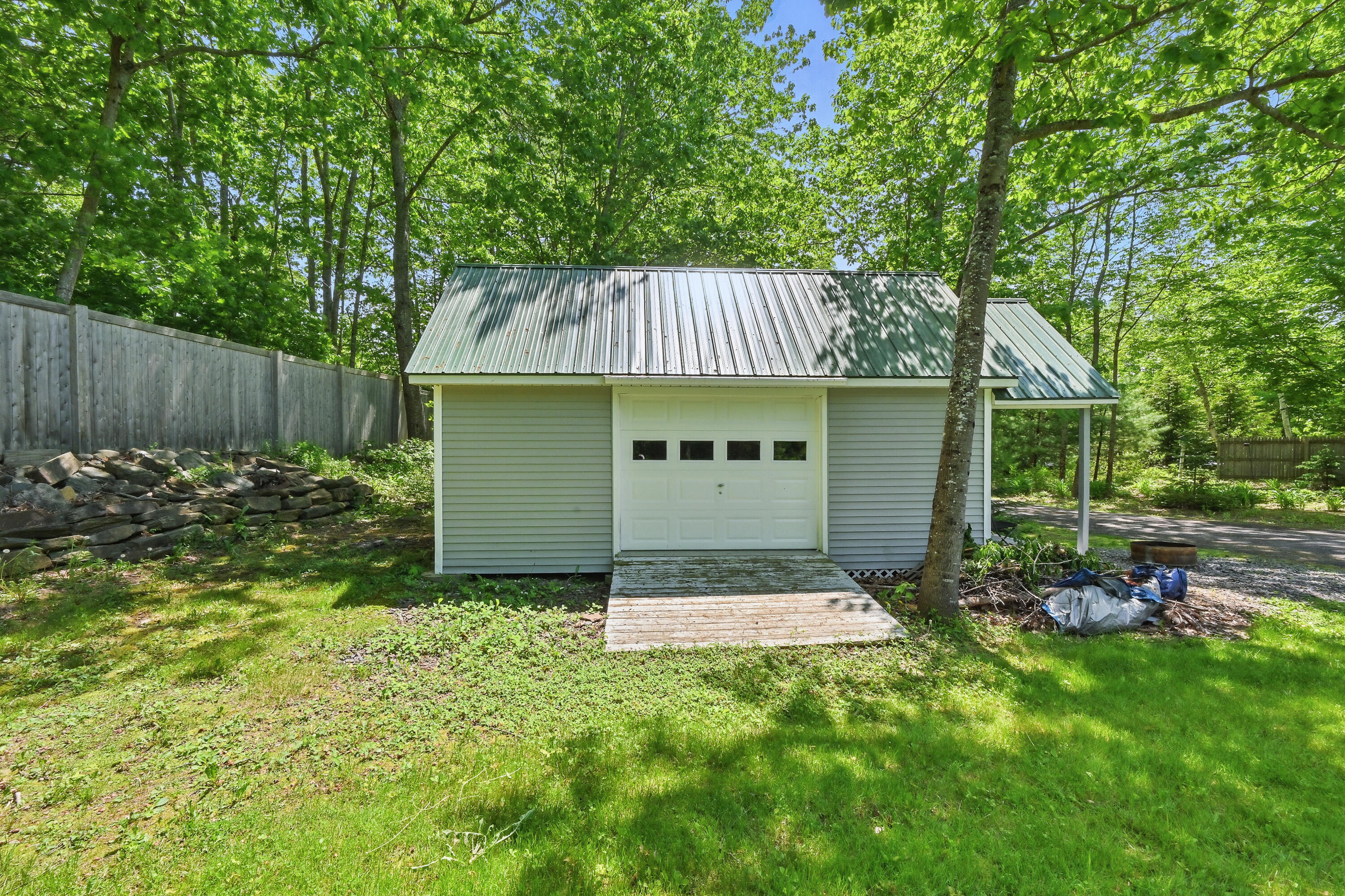 174 Dutton Road China ME 04358