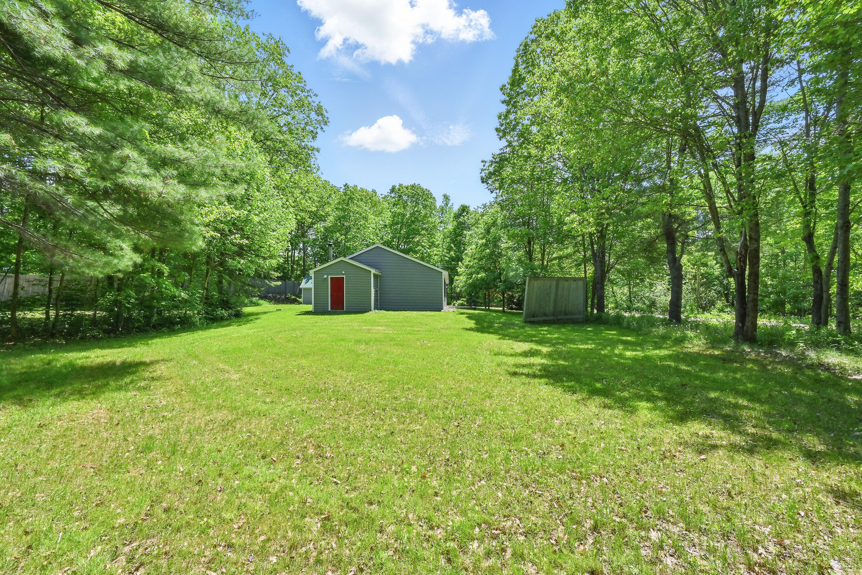 174 Dutton Road China ME 04358