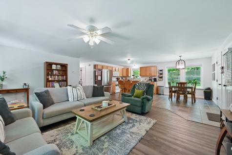 174 Dutton Road China ME 04358