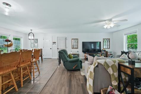 174 Dutton Road China ME 04358