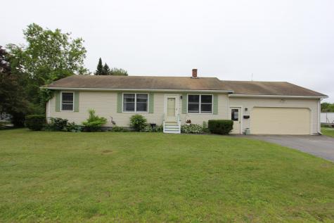 21 Ellis Street Lewiston ME 04240