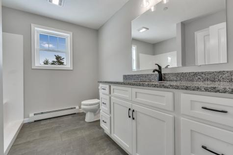 10 Cowbell Drive Gorham ME 04038