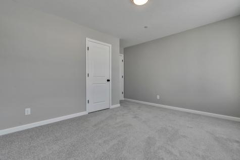 10 Cowbell Drive Gorham ME 04038