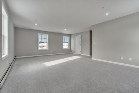 10 Cowbell Drive Gorham ME 04038