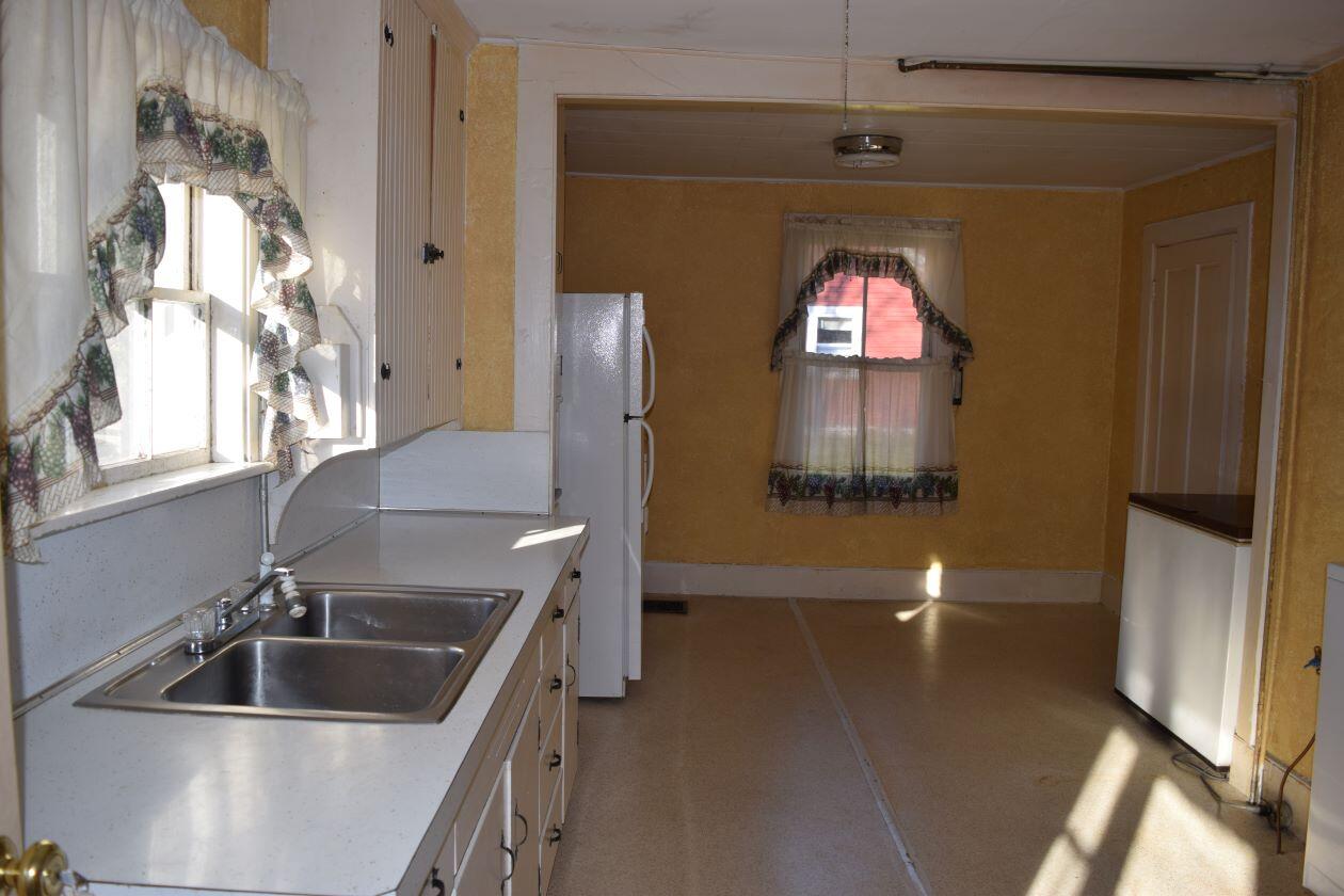 31 South Street Ellsworth ME 04605