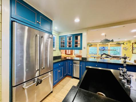 64 E Main Street Vinalhaven ME 04863