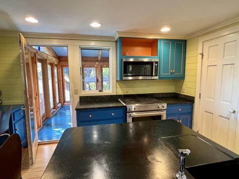 64 E Main Street Vinalhaven ME 04863