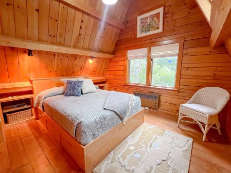 64 E Main Street Vinalhaven ME 04863