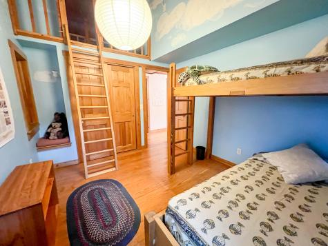 64 E Main Street Vinalhaven ME 04863