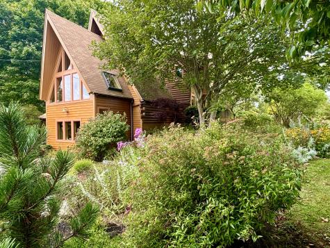 64 E Main Street Vinalhaven ME 04863