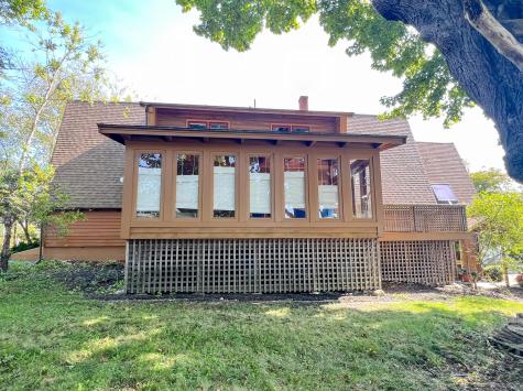 64 E Main Street Vinalhaven ME 04863