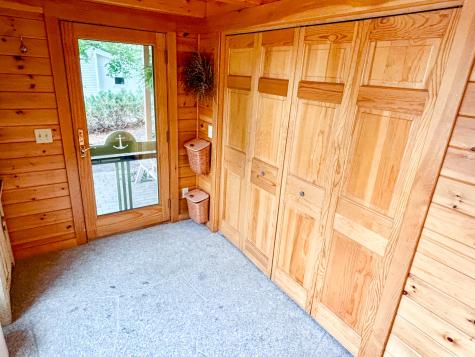 64 E Main Street Vinalhaven ME 04863