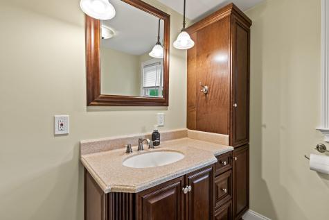 534 Summit Street Portland ME 04103