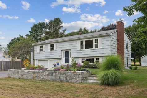 9 Eastfield Road Cape Elizabeth ME 04107