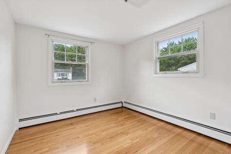 9 Eastfield Road Cape Elizabeth ME 04107