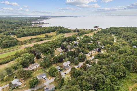 9 Eastfield Road Cape Elizabeth ME 04107