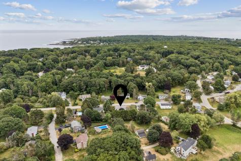 9 Eastfield Road Cape Elizabeth ME 04107