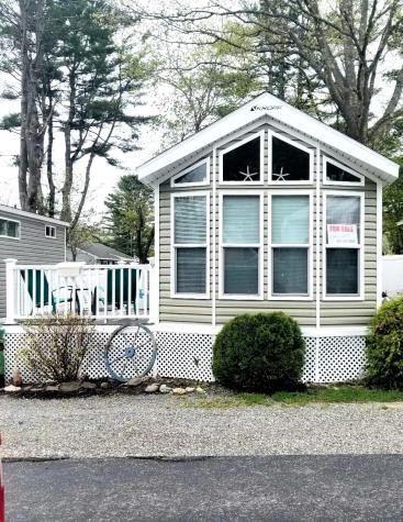 2073 Post Road Wells ME 04090