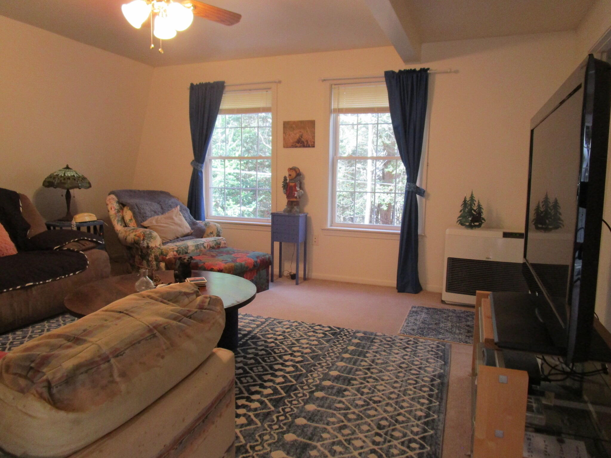 11 Webber Farm Road Paris ME 04281