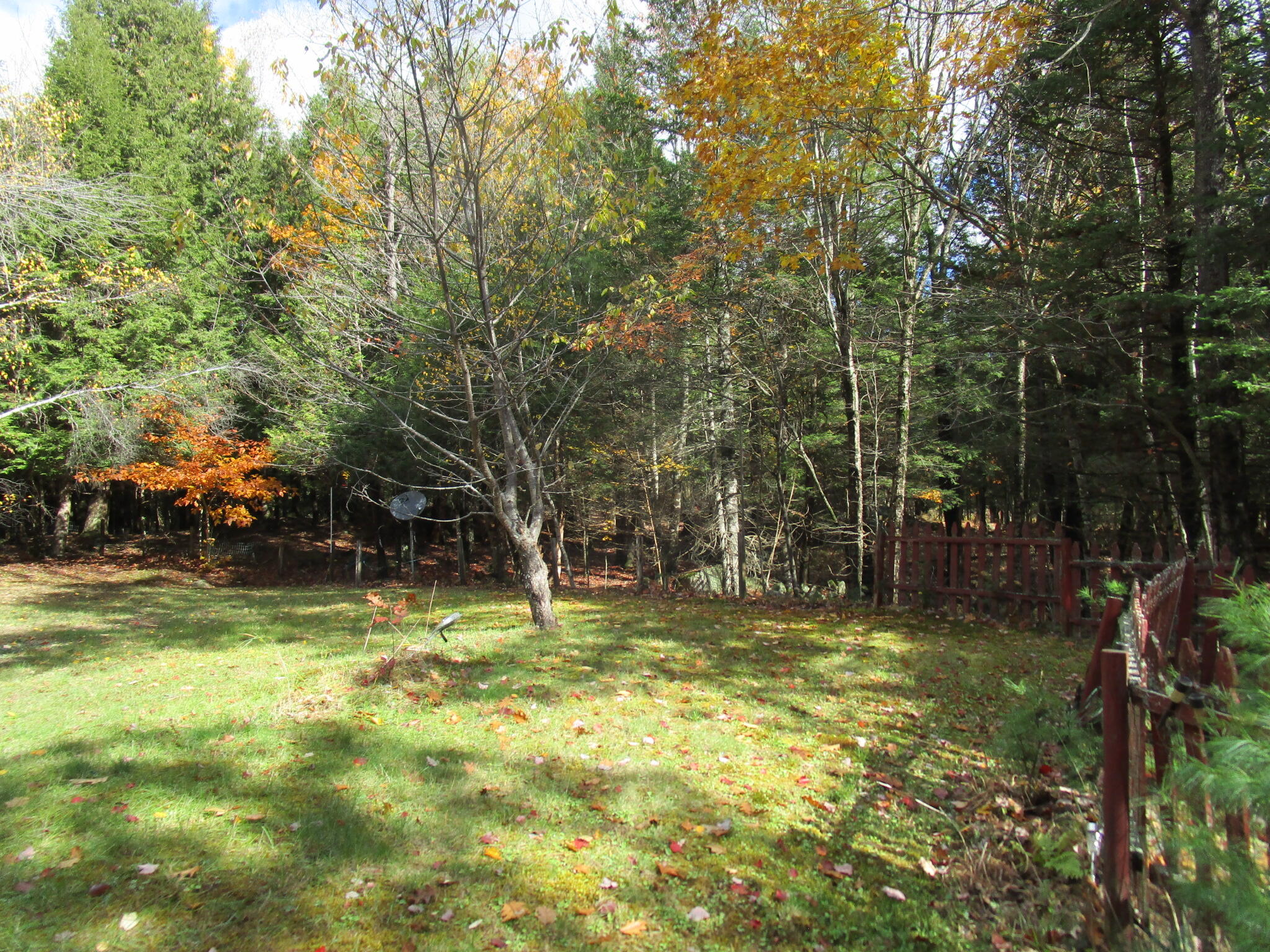 11 Webber Farm Road Paris ME 04281