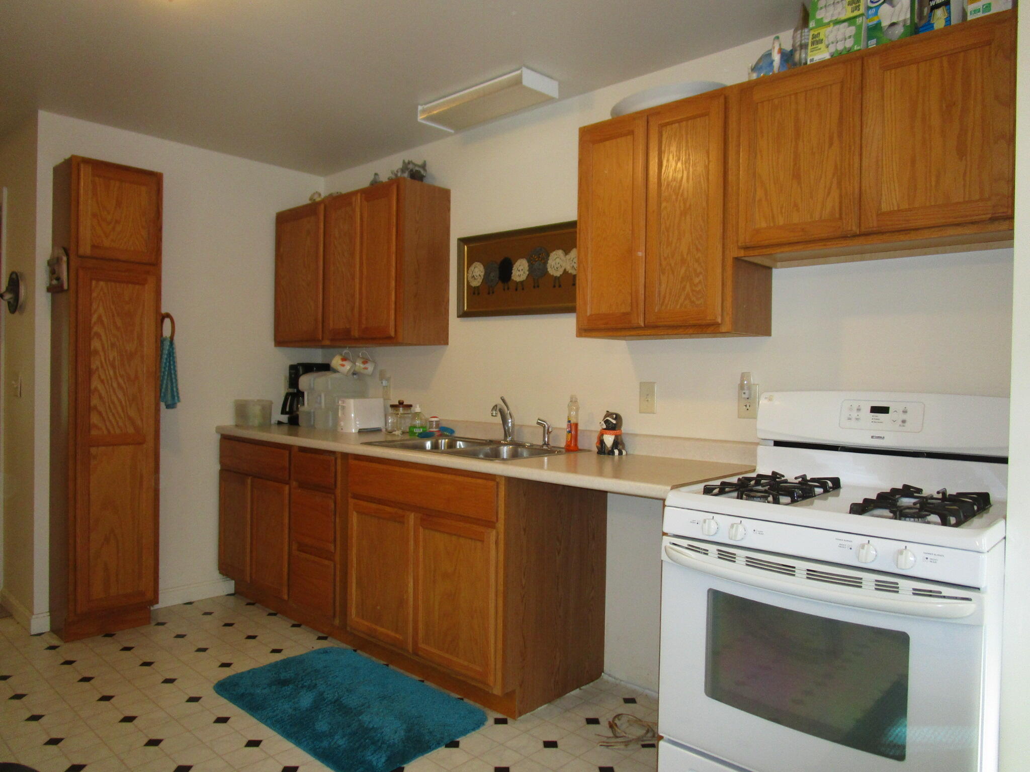 11 Webber Farm Road Paris ME 04281