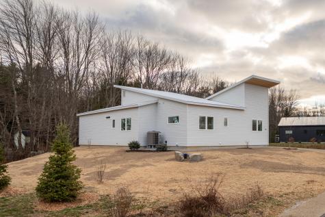 16 Leeward Meadows Biddeford ME 04005