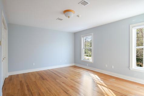 13 Streamwood Lane Falmouth ME 04105