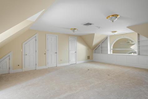 13 Streamwood Lane Falmouth ME 04105