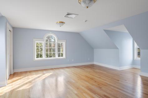 13 Streamwood Lane Falmouth ME 04105