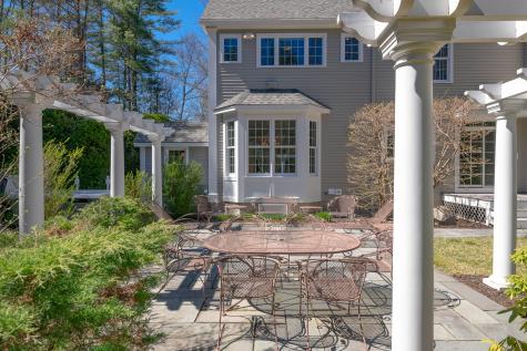13 Streamwood Lane Falmouth ME 04105