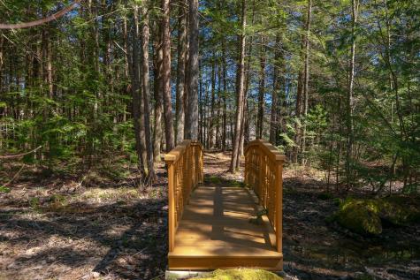 13 Streamwood Lane Falmouth ME 04105