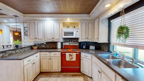 29 Park Street Lisbon ME 04250