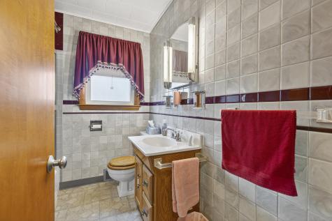 42 Lowell Street Westbrook ME 04092