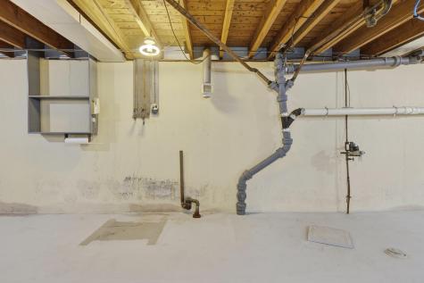 42 Lowell Street Westbrook ME 04092