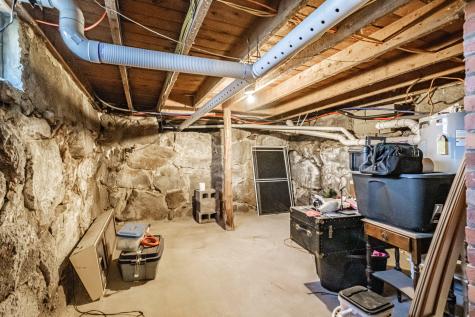 32 Tucker Street Norway ME 04268