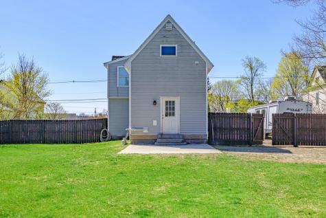 32 Tucker Street Norway ME 04268