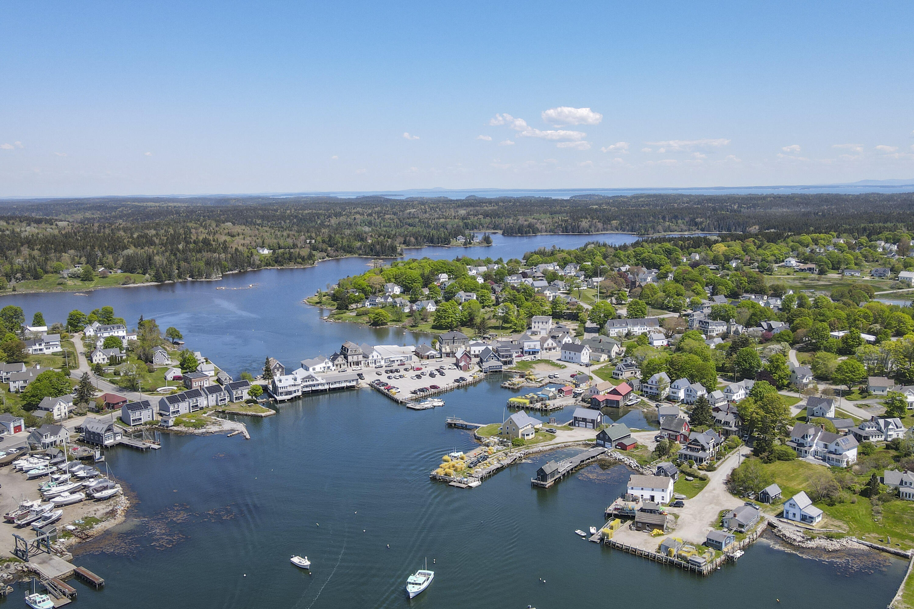 15 Main Street Vinalhaven ME 04863