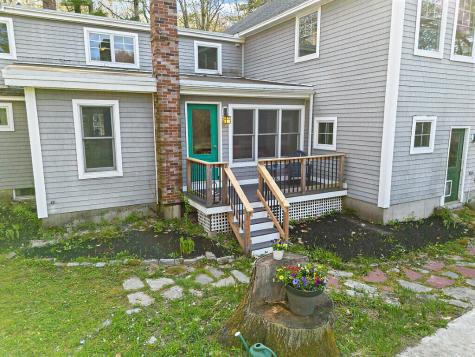 183 Mountain Road Falmouth ME 04105