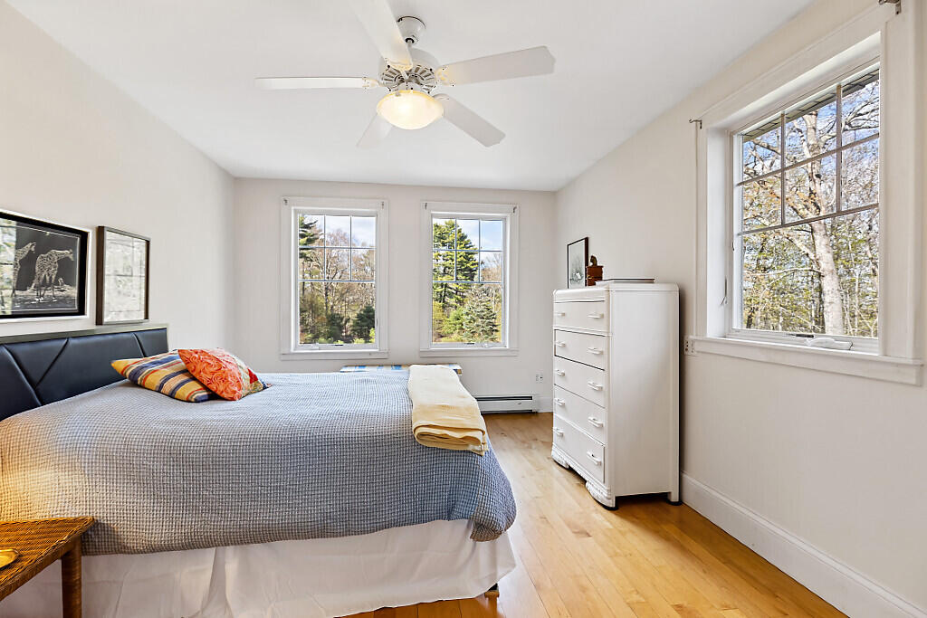 183 Mountain Road Falmouth ME 04105