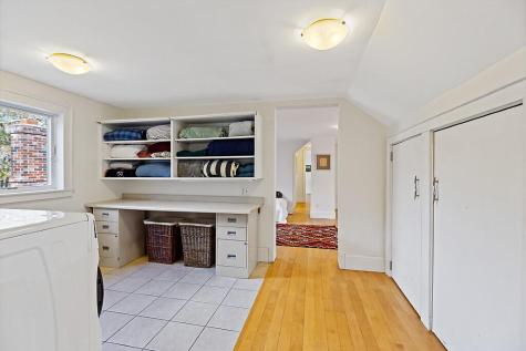 183 Mountain Road Falmouth ME 04105