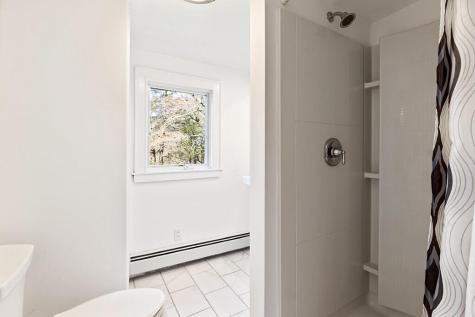 183 Mountain Road Falmouth ME 04105