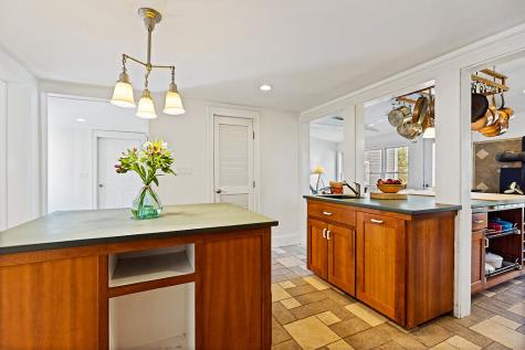 183 Mountain Road Falmouth ME 04105