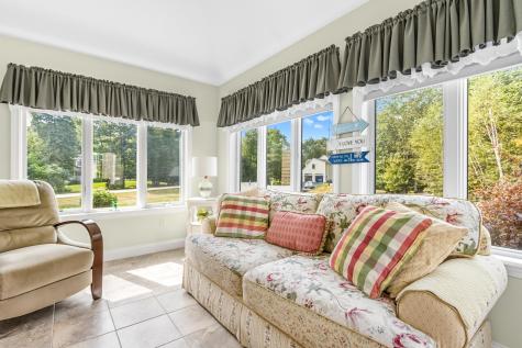 6 Midnight Way Gorham ME 04038