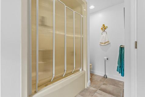 6 Midnight Way Gorham ME 04038