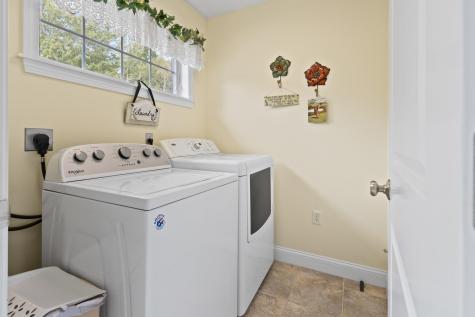 6 Midnight Way Gorham ME 04038