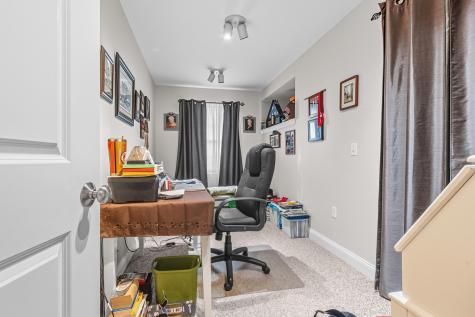 6 Midnight Way Gorham ME 04038